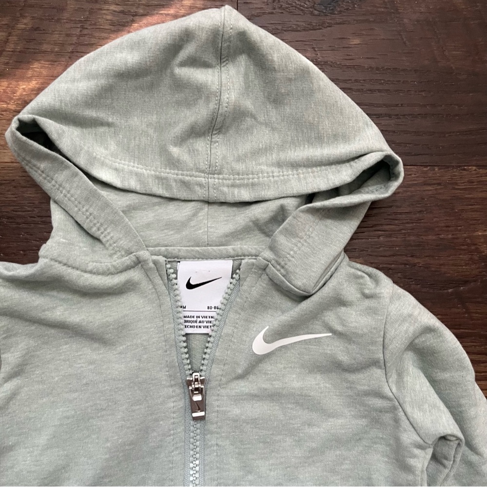 Nike seafoam green full zip hoodie jogger tracksuit jogging suit 18m - Picture 2 of 5